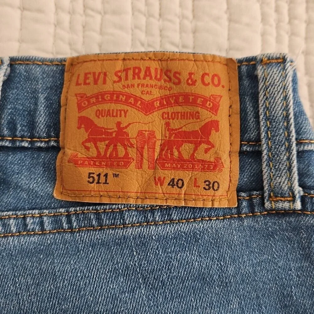 Levi's 511 Jeans Men's 40x30 Light Wash Straight Leg Stretch Classic‎ Denim EUC